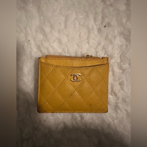 CHANEL Accessories - Luxury Designer Wallet Mini Compact Zippered Card Case Yellow